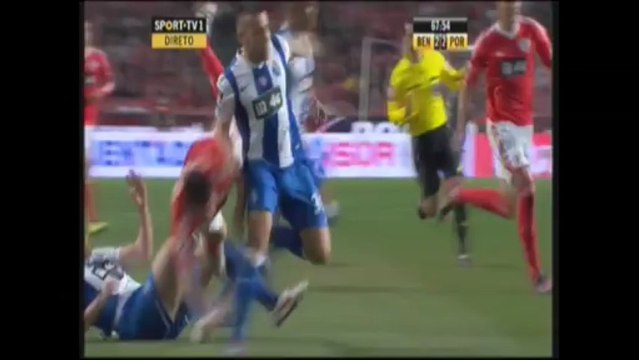 Maicon Roque - Central Defender - Best Moments