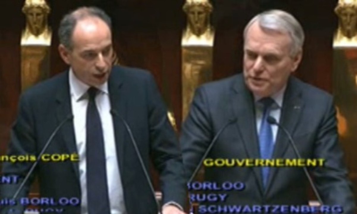 Motion de censure : le match Copé - Ayrault en moins de 3 minutes
