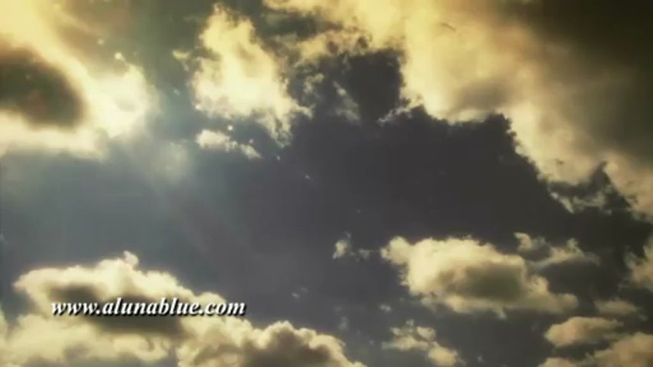Stock Video - Fantastic Clouds 01 clip 08 - Vid...
