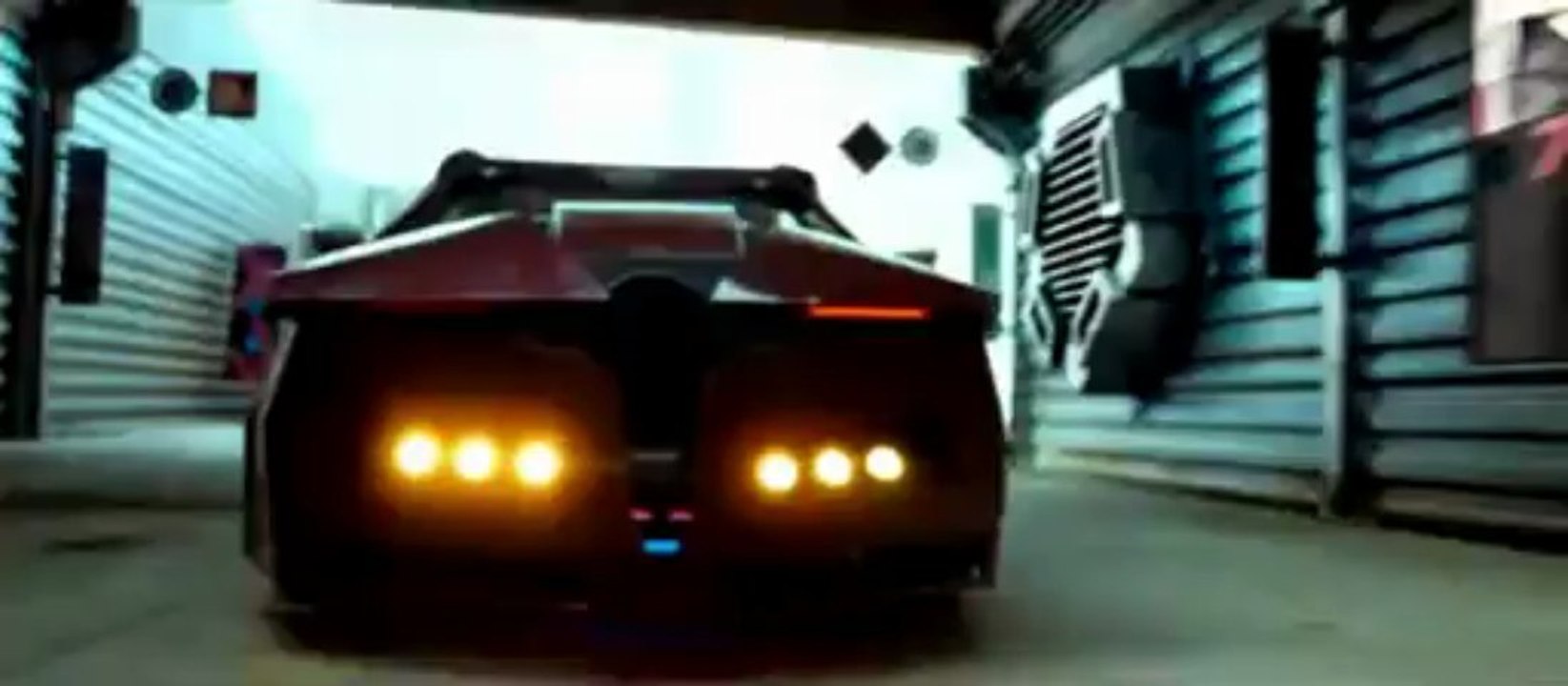 The Inhabited Island aka Prisoners of Power (2008) 14/15