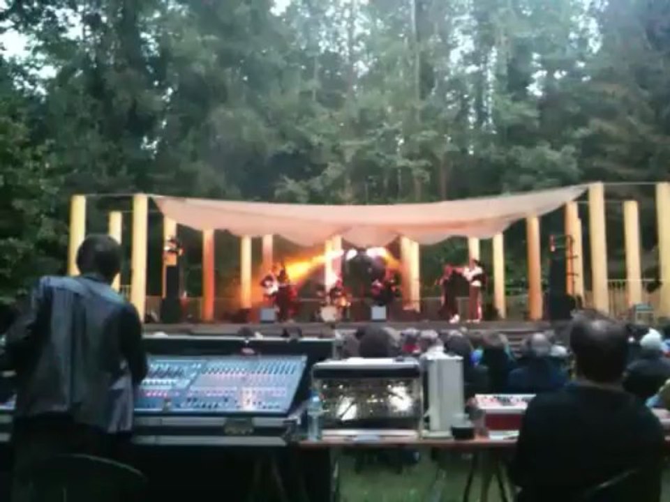 A l'est des dunes - Hot Gipsy Brass Swing Septet