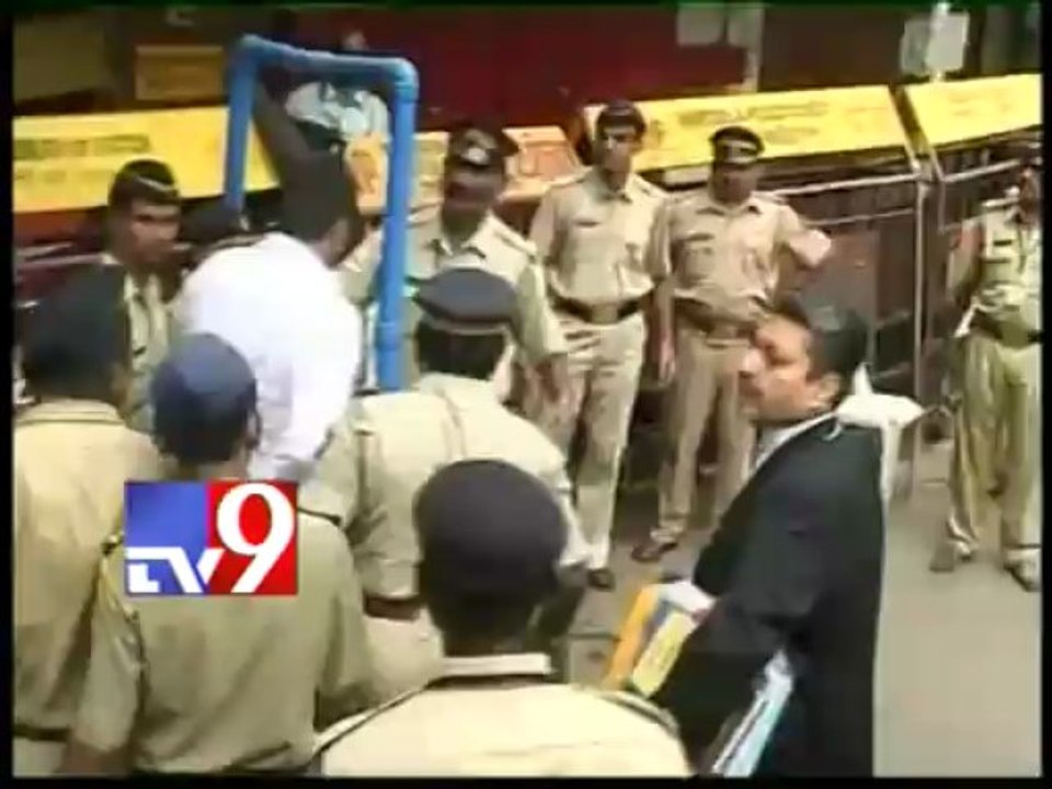 Sanjay Dutt gets 5 yrs in jail