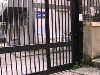 Napoli - Bimbo muore a scuola soffocato dalla mozzarella, il giorno dopo 2 (19.03.13)