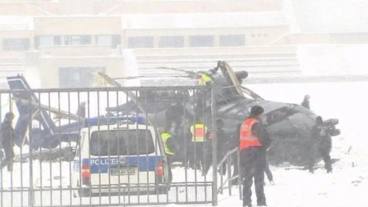 Police helicopters collide in Berlin