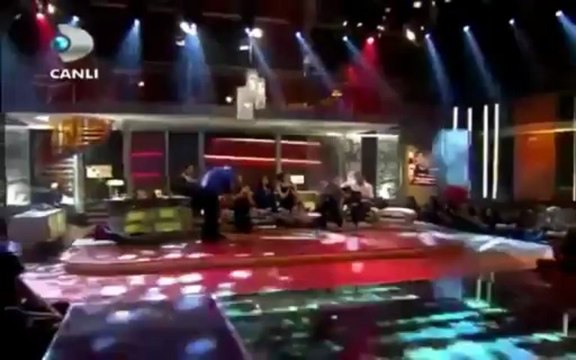 Sarp Apak Efulim unlutakip.com