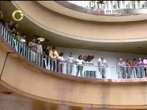 Oficialistas, GNB y PNB se encuentran apostados en la sede del CNE