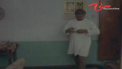 Telugu Comedy Scene Between Suttivelu - Sri Lakshmi