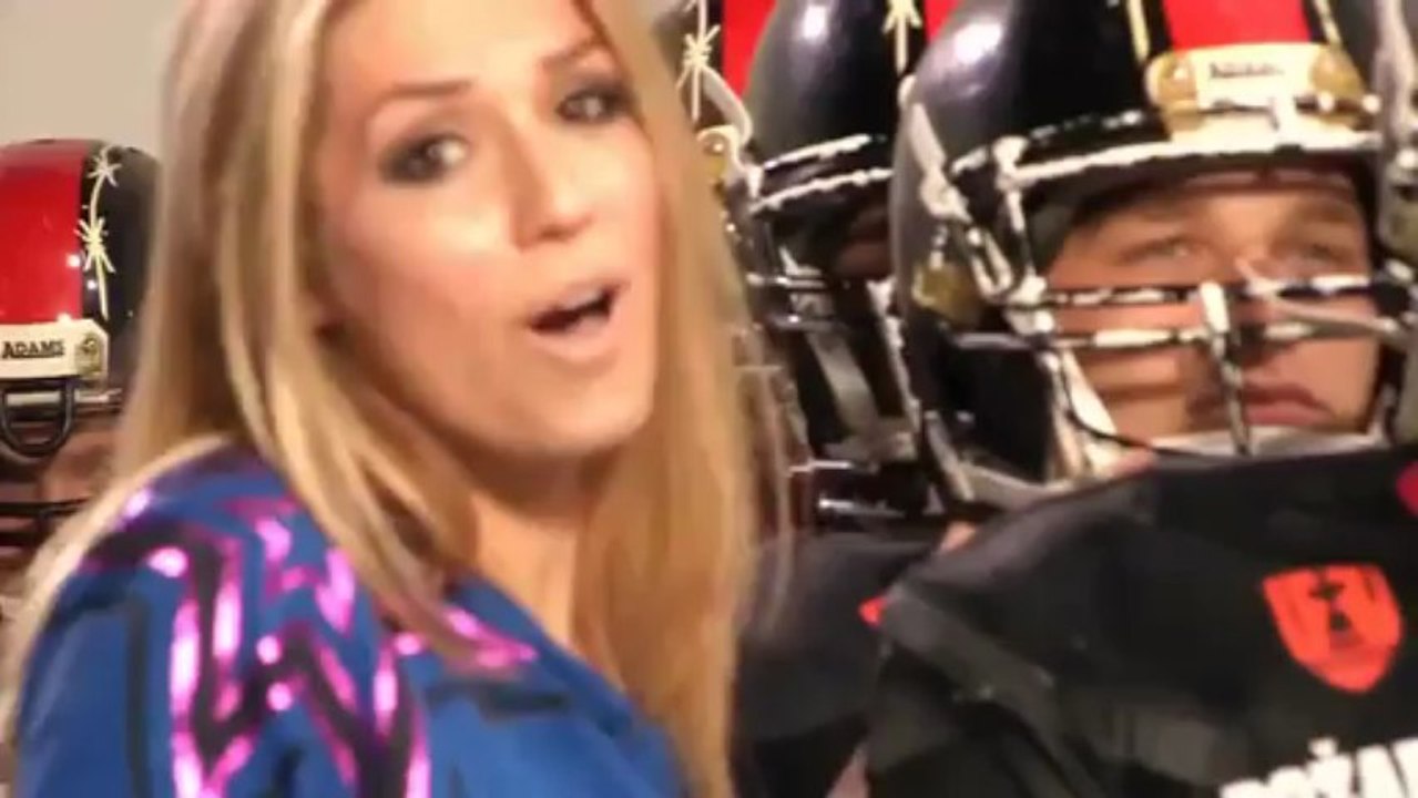 Sasa Matic & Rada Manojlovic - Mesaj mala - Official Video