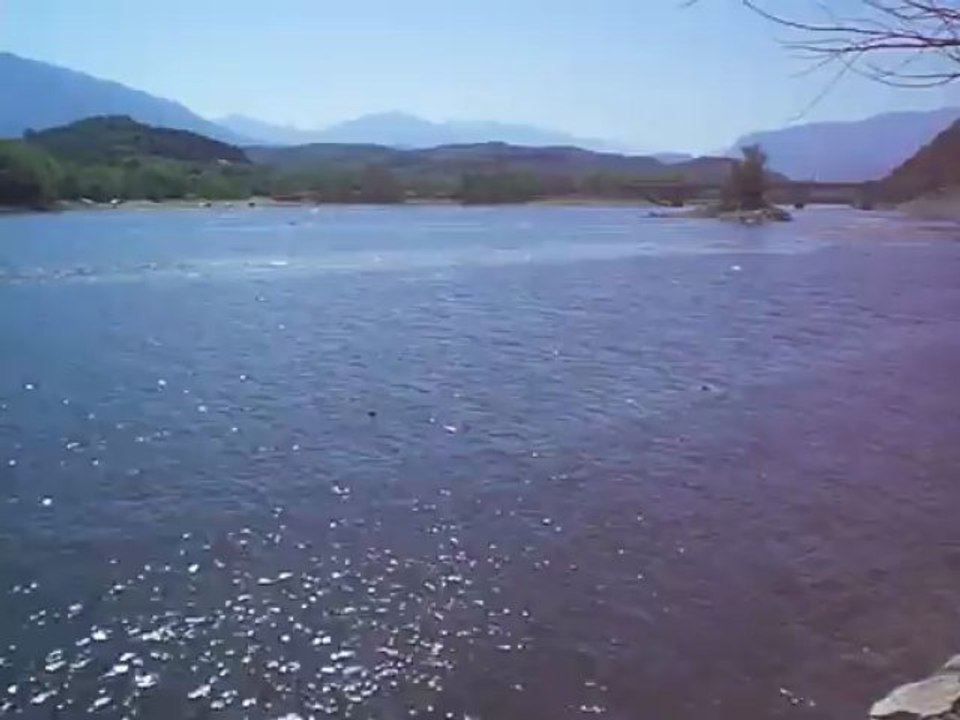 Lac de Vinça . Pyrénées Orientales . 1ère Catégorie. Truites & Brochets