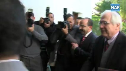 Le président du CORCAS s'entretient avec M.Ross