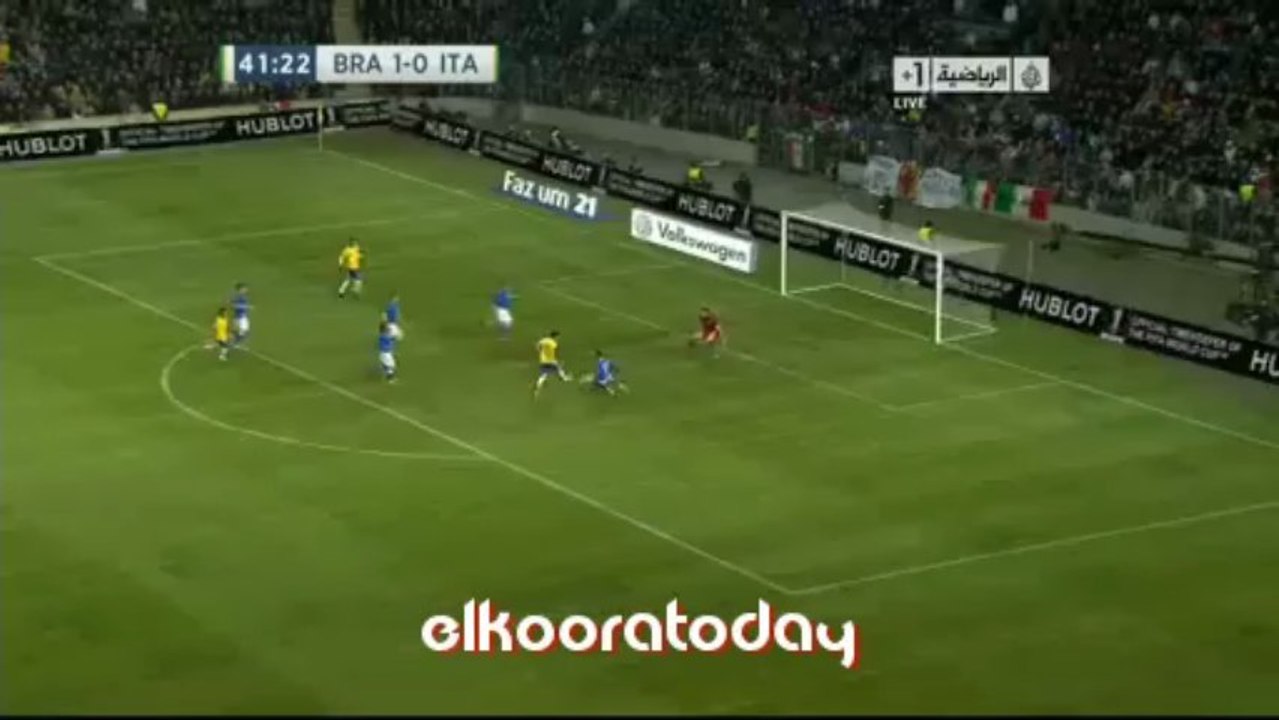 Italy  0 vs 2 Brazil