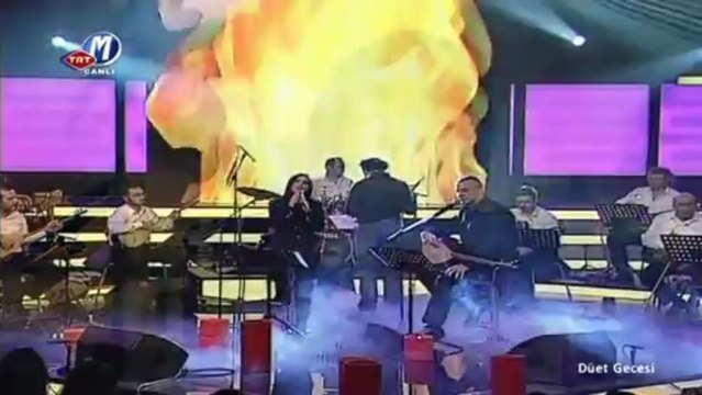 13 nida ateş serpil sarı al-i nur semahı 02.12.2011 düet gecesi