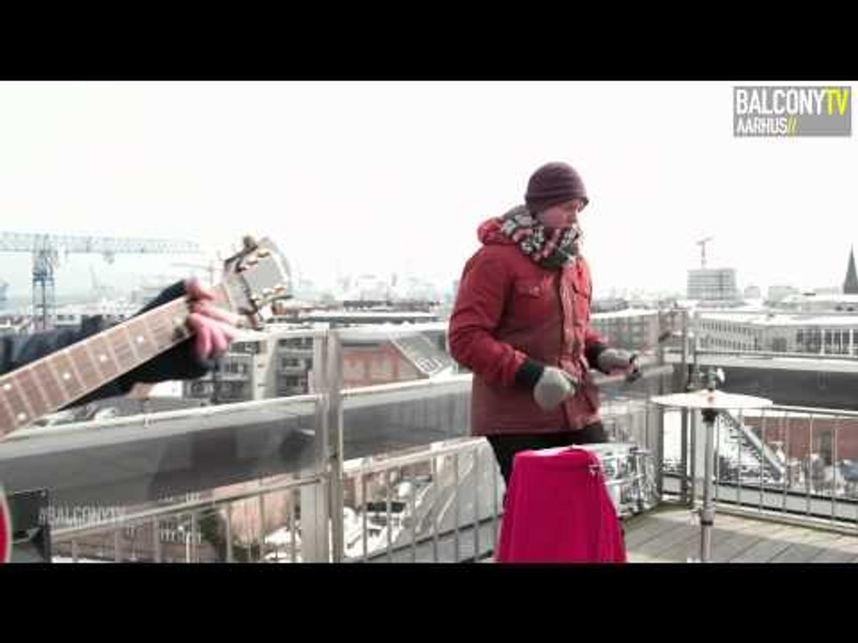 PAPER PLANE FACTORY - HUMAN (BalconyTV)