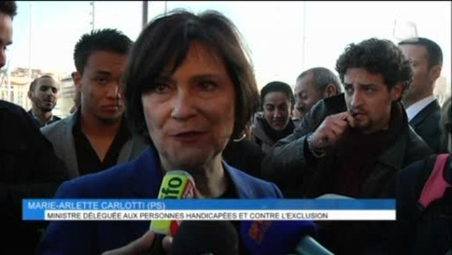 Marie-Arlette Carlotti candidate à la mairie de Marseille