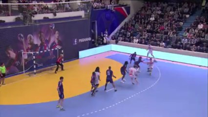 Le Chambérien Timothey N'Guessan inscrit un magnifique but face à Paris lors de la 19e journée de D1