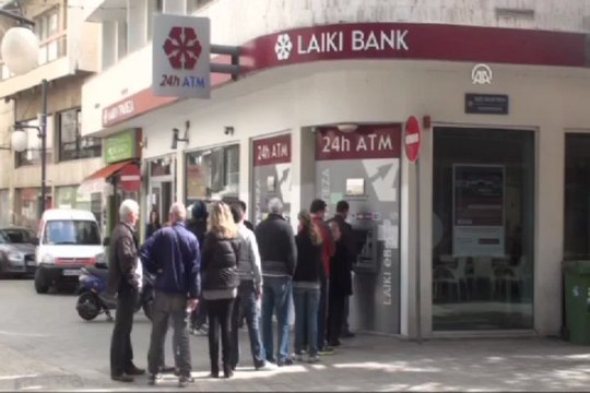 Güney Kıbrıs'ın parası bitti