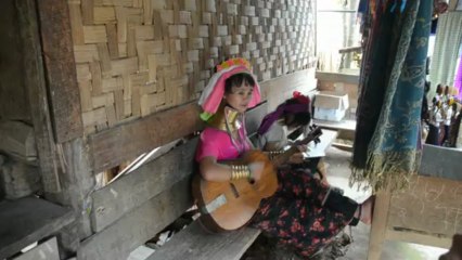 Thailand Mae Hong Song: Long Neck