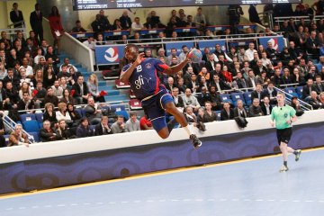 Le Parisien Luc Abalo inscrit un but superbe depuis son aile lors de la 19e journée de D1