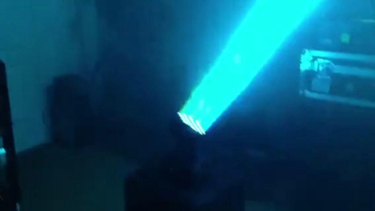 Lyre AFX LIGHT LMH 440 LED en promo à 589 € ttc