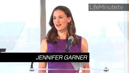 Jennifer Garner Talks Healthy Skincare