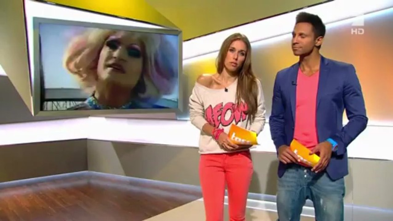 Annemarie Warnkross - Orange Jeans @ Taff