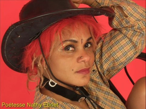 La poetesse Nathy Ebriet Mon coeur saigne 1er album