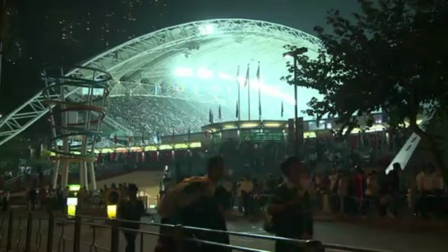 Hong Kong rugby sevens kicks off in style