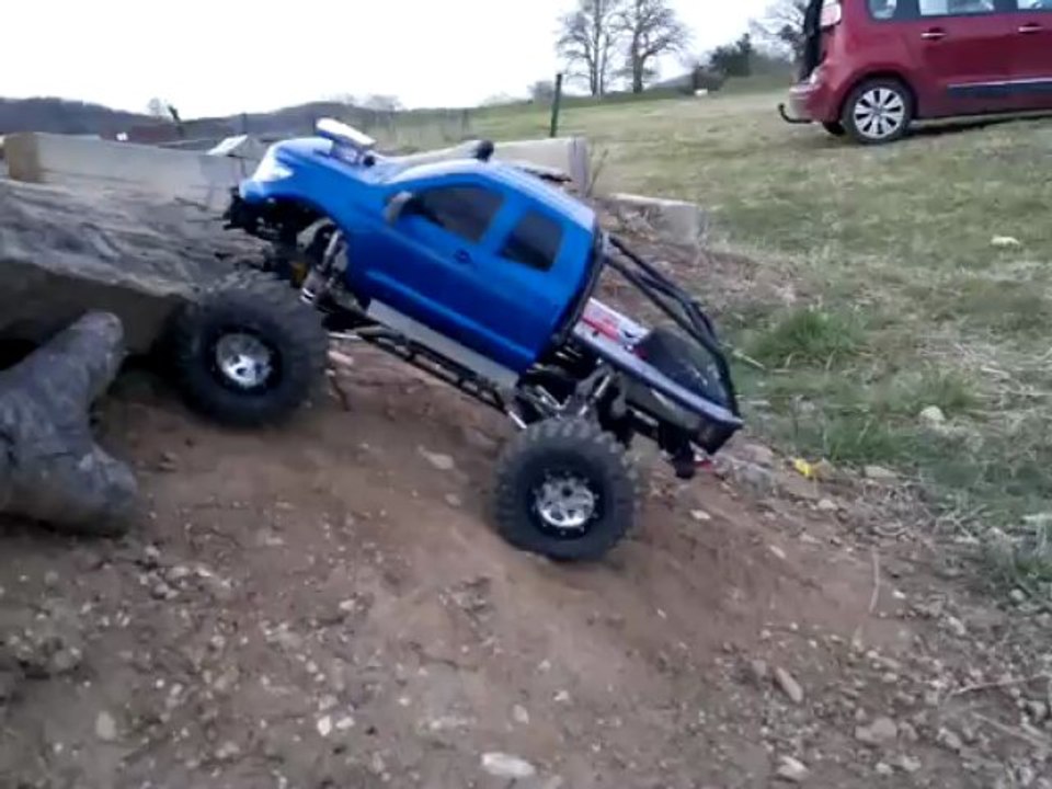 SCX10 TUNDRA avec amortos sauce droop (6 )