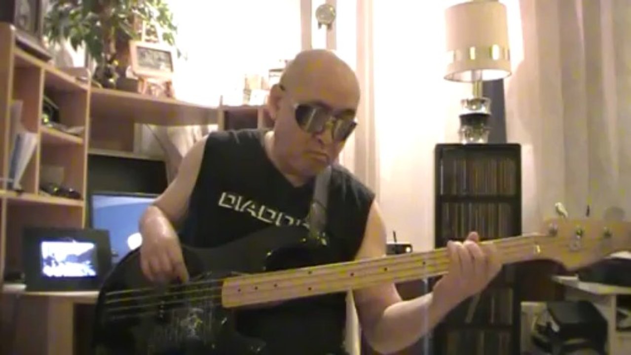 Jamming with John Mayer BB King  Bass cover Bob Roha