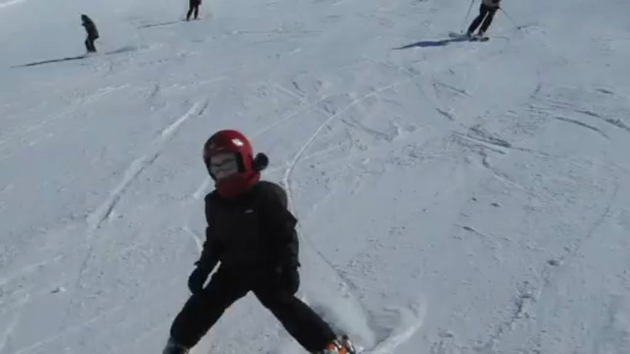 Clément sur la piste rouge