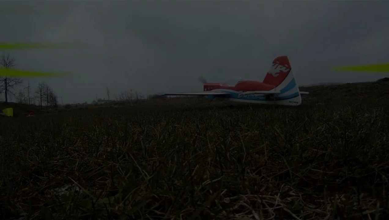 avion elite 3D haute borne quadricopter