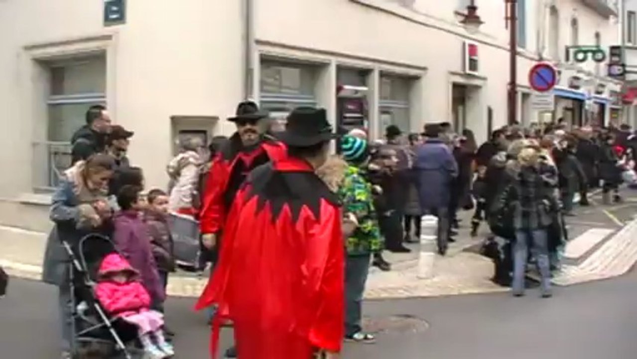 VESOUL :  CHARLINE, MISS CARNAVAL 2013