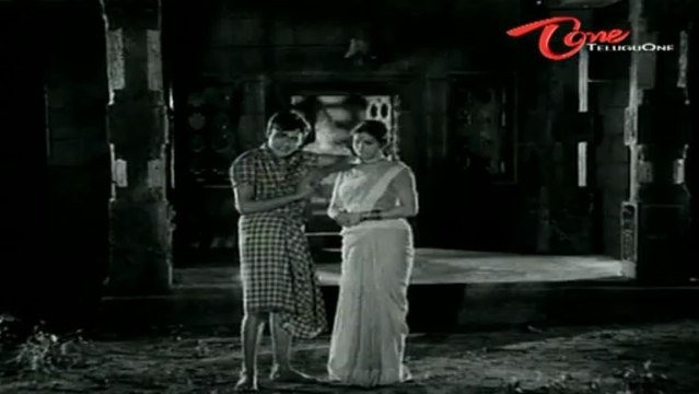 Hilarious Scene Between Raja Babu - Rama Prabha In Temple