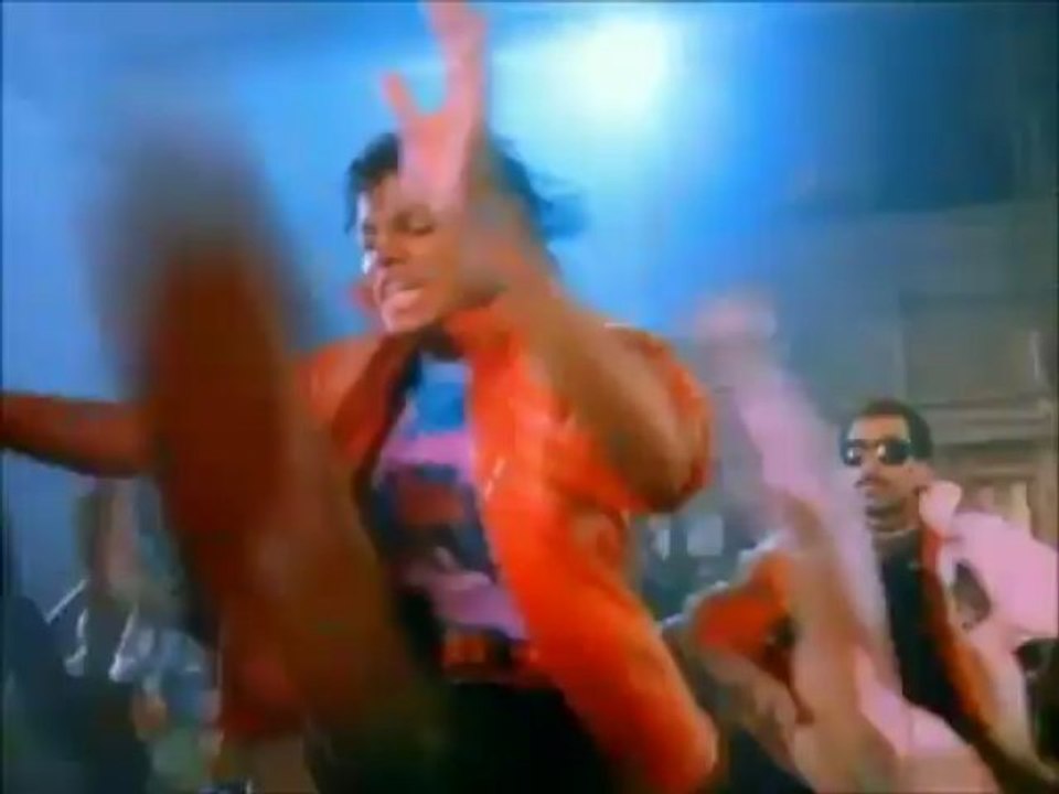 Michelle Creber and BlackGryph0n: "Beat It!" Cover with Original Music Video by Michael Jackson