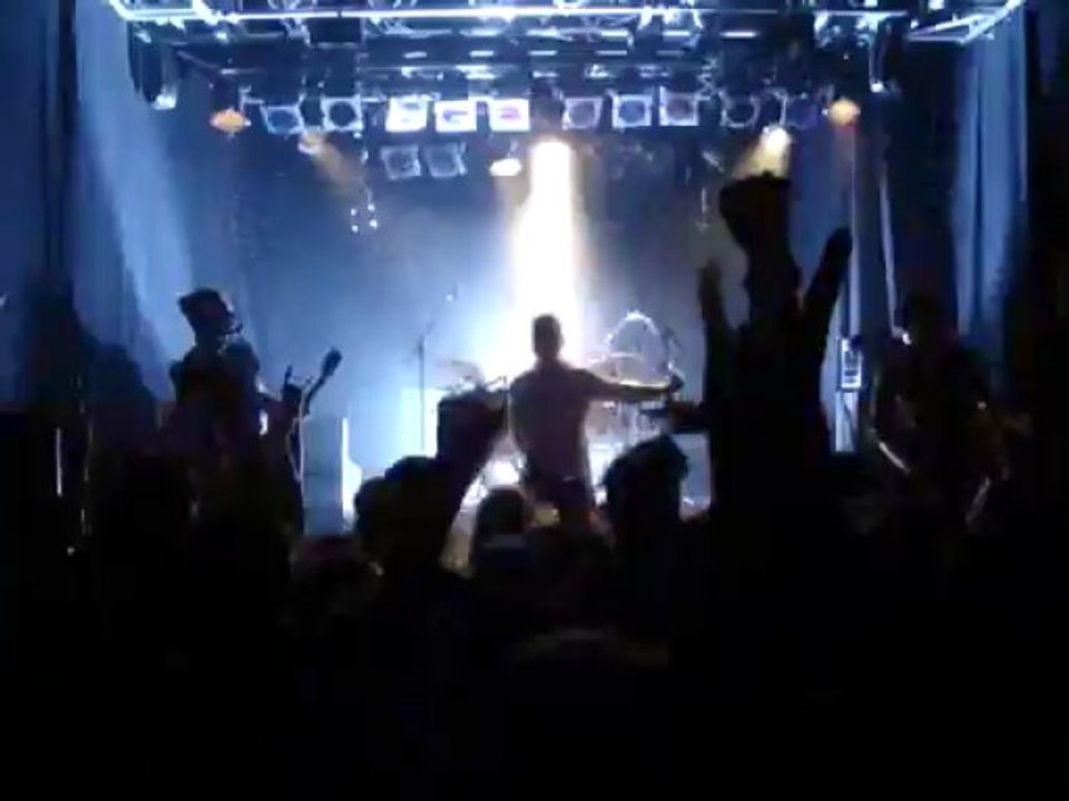 Punk à chien - Les Fatals Picards - Live à Carcassonne (Chapeau Rouge)