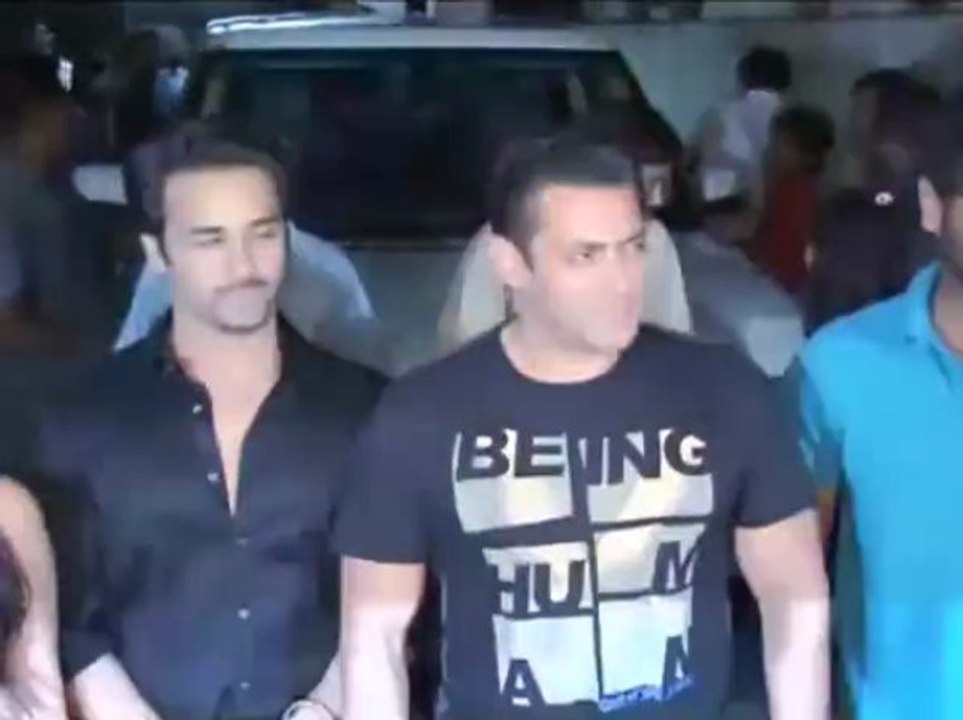 Karan hails Salman