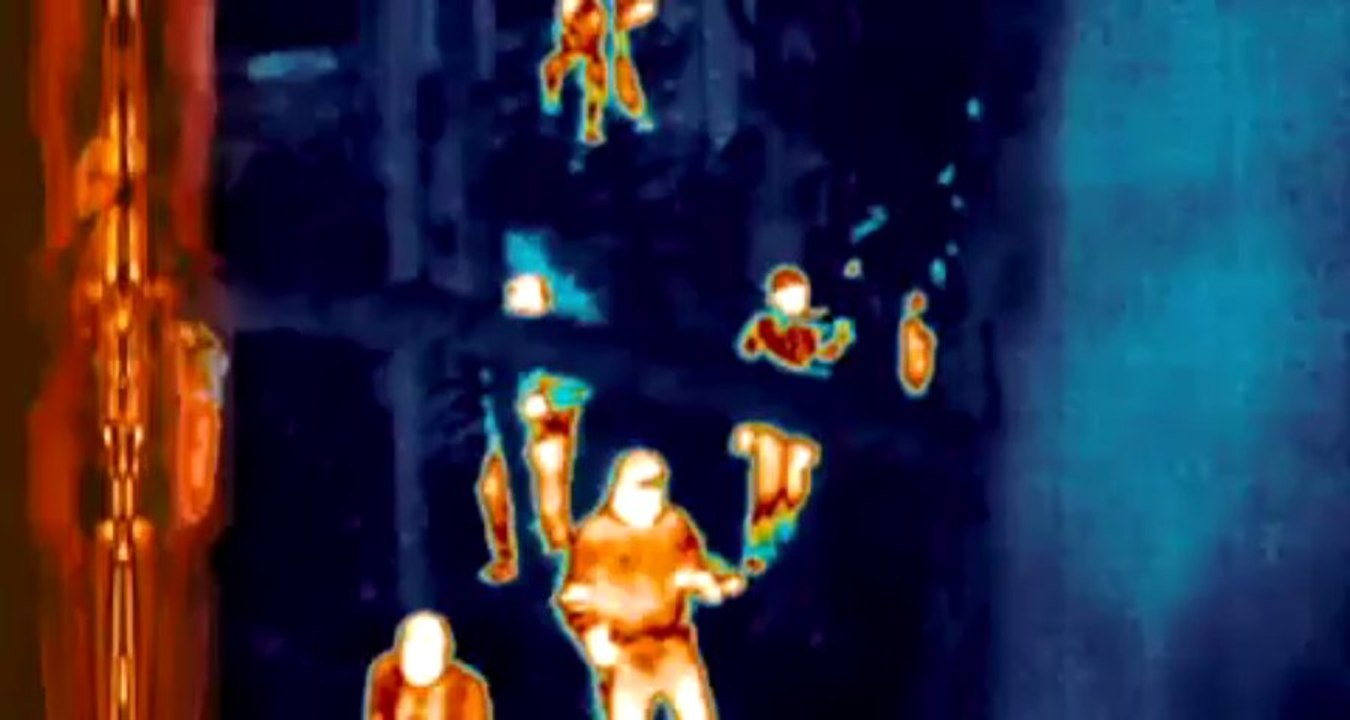 Alien vs Predator 2 Official Trailer German