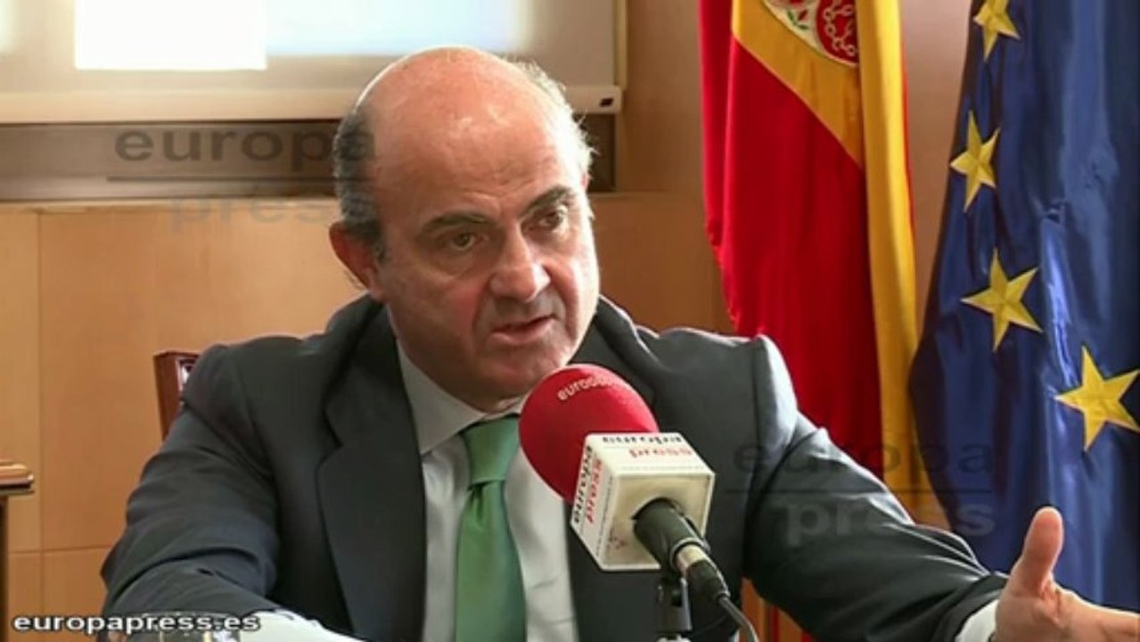 De Guindos descarta "absolutamente" el rescate