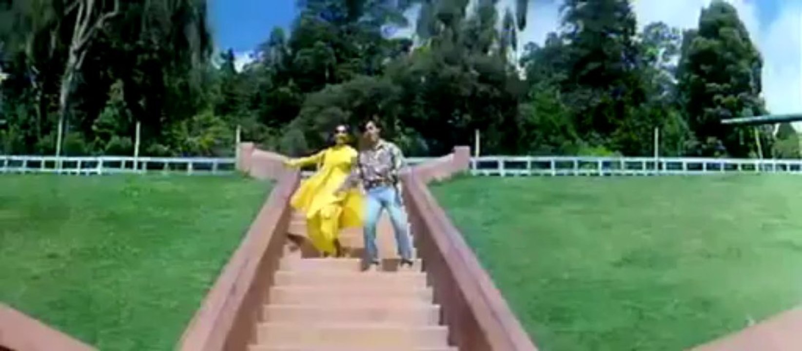 Kam Se Kam Itna Kaha Hota from Dil Tera Aashiq
