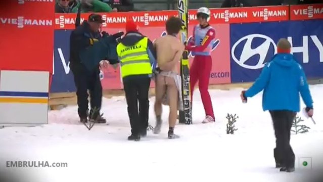 Snow streaker - Ski Jumping Planica 2013