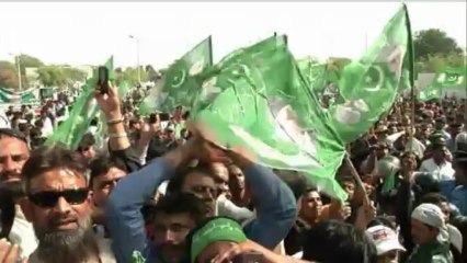 Pakistan: Musharraf sets sights on political comeback