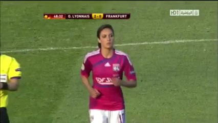 اجمل لاعبة كرة قدم في العالم