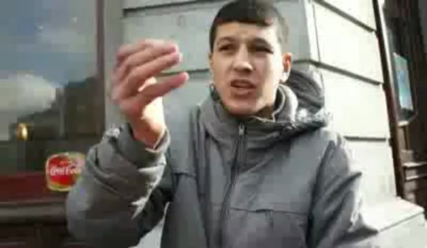 Jeune musulman fait un très bon rappel sur la valeur de cette vie basse - [✔ By IslaMusliMovie](240p_H.263-MP3)