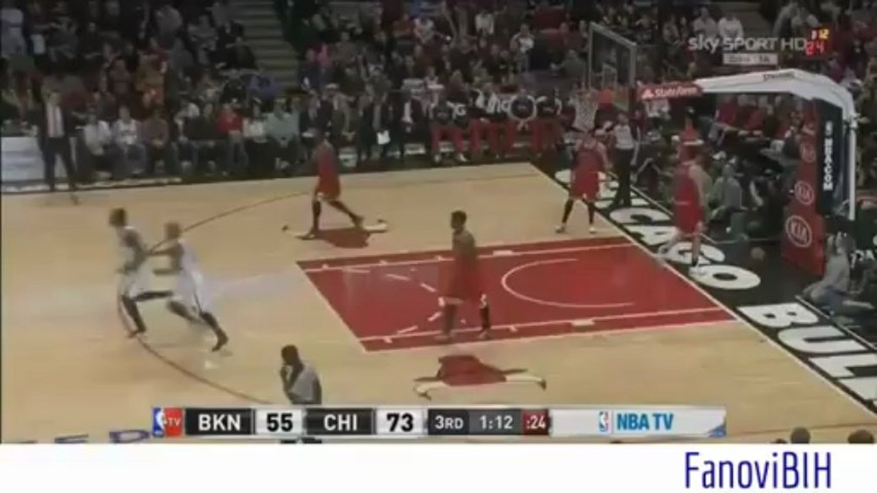 Mirza Teletovic - Ucinak protiv Chicago Bulls-a