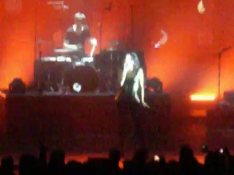 Jenifer @ Marseille, Silo - Donne moi le temps (capella)