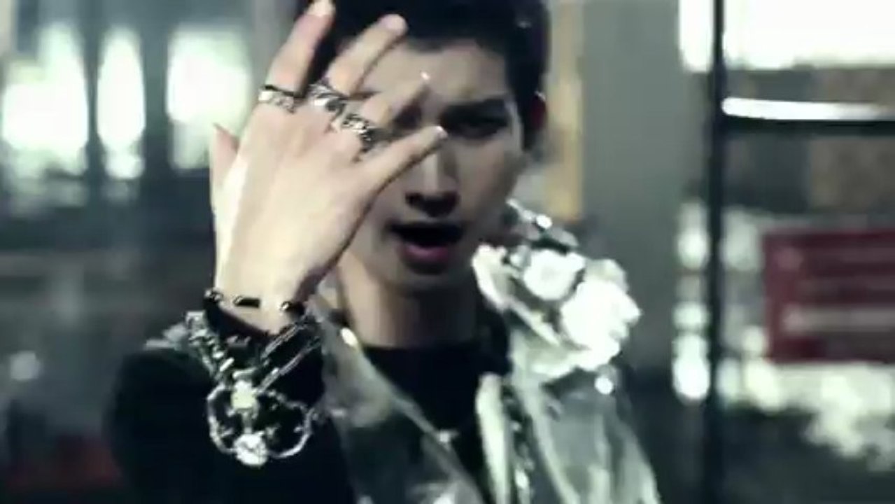 U-KISS - Standing Still