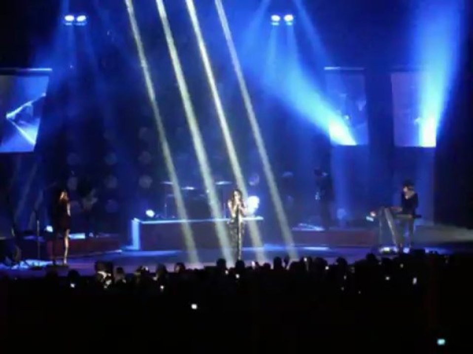 Jenifer @ Marseille, Silo - Prisonnière