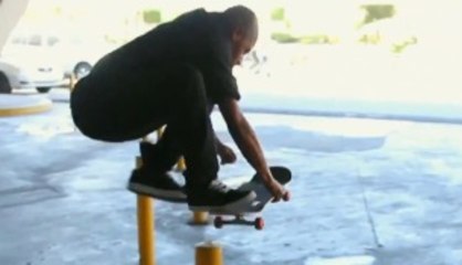 Skateboard - Luis Tolentino returns to the Dominican Republic - Ep 1 - 2013