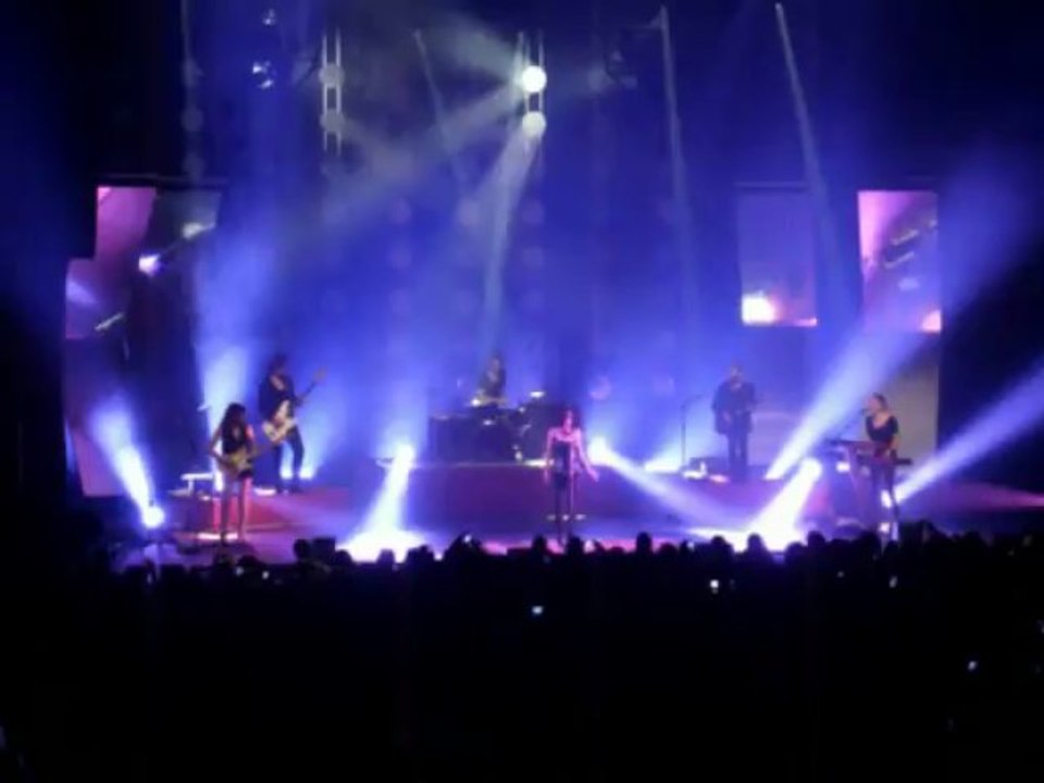 Jenifer @ Marseille, Silo - Touche Moi