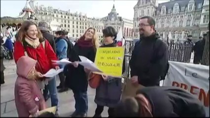 Malgré la grève, Paris vote la réforme des rythmes scolaires